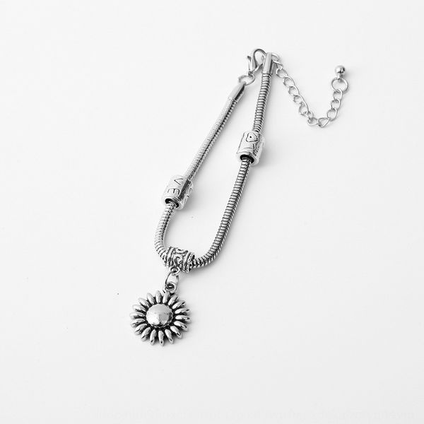 

hand jewelry simple alloy sunflower pendant chain bracelet vgwzb