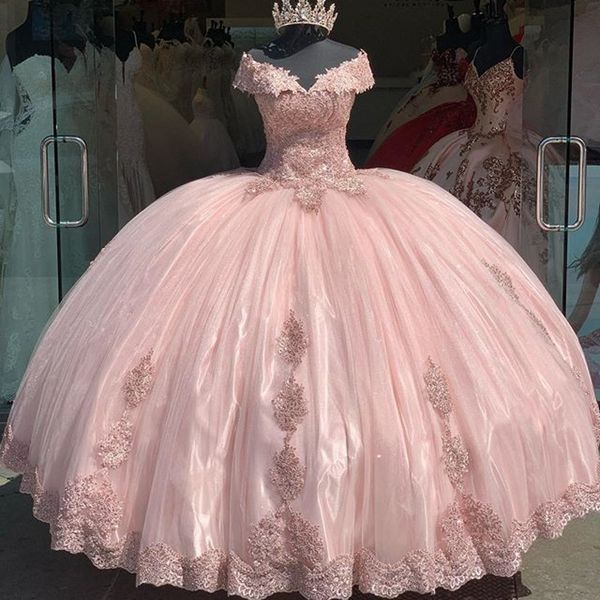 Розовое бального платье Quinceanera платье Off плеча Аппликация Кружево Сладкого 16 Дешевые платья партии Платье де 15 Anos