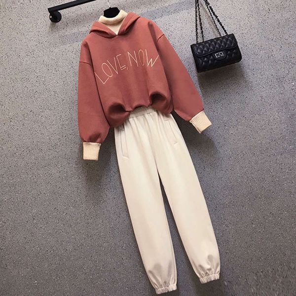 

large size winter wear 2020 new foreign style age reduction sweater women's fat sister's thin skin covering set, Black