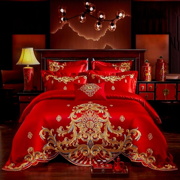 New Luxury Red Wedding Style Gold Royal Ricamo 100% cotone Set biancheria da letto Copripiumino lenzuolo Copriletto Federe T200706