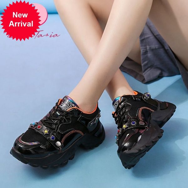 

2021 the new ladies'new fashions digit round-toed thick leather women's soft shoes ujln, Black