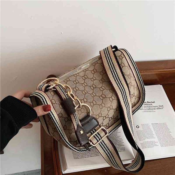 

75% off luggage factory wholesale trendy canvas women's messenger versatile style leisure shoulder mobile phone
