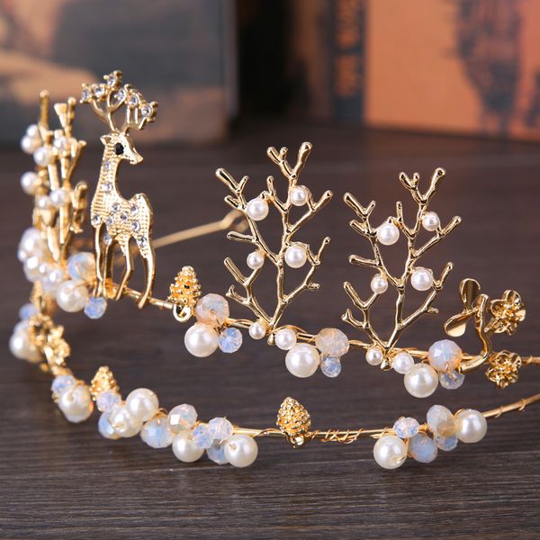 

2021 gold princess headwear chic bridal tiaras accessories stunning crystals pearls wedding tiaras and crowns 12159, Slivery;golden