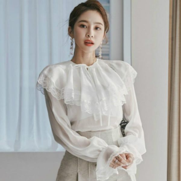 

2021 sweet chiffon flare long sleeved lace patchwork female white loose cute blouse shirts