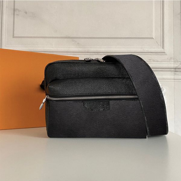 

men crossbody bag messenger bag designer travel luggage 4 colors floral and letter versatile interior compartment luxurys designers bags