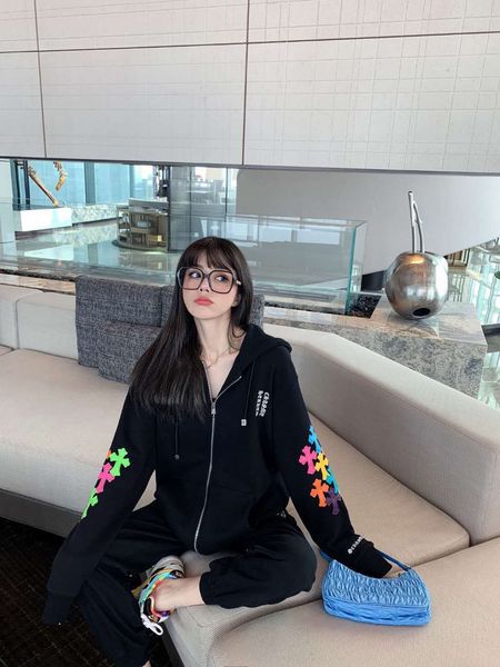 

brand trendy fashion items in autumn and winter 2020, Gray