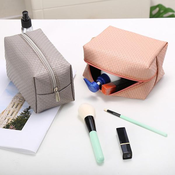 

1 pc imitation weaving solid cosmetic bag woven make up bag women necessaries travel kosmetyczka dropshipping