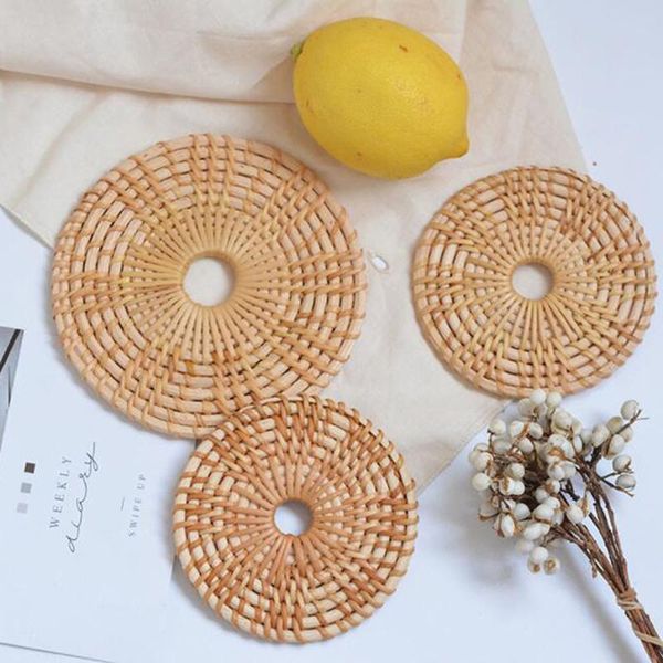 

mats & pads round natural rattan coasters bowl pad handmade insulation placemats table padding cup kitchen decoration accessories