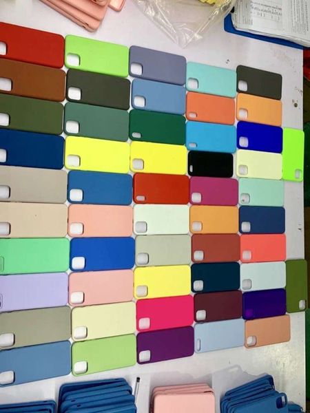 

for suitable it 11 pro is max all seri silicone mobile phone case, solid color, three and four pack anti falling