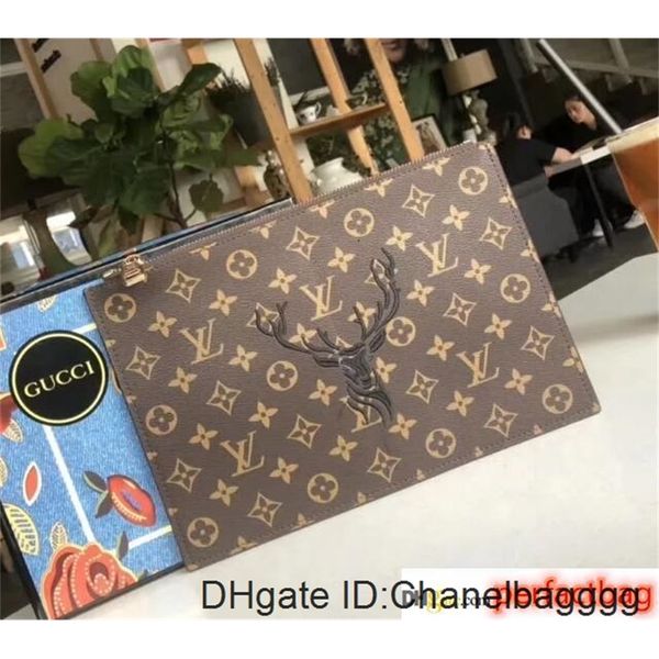 

1088 high-quality traveling for men and women, handbags, shoulder wallets, cards, fashion bags, retro bags