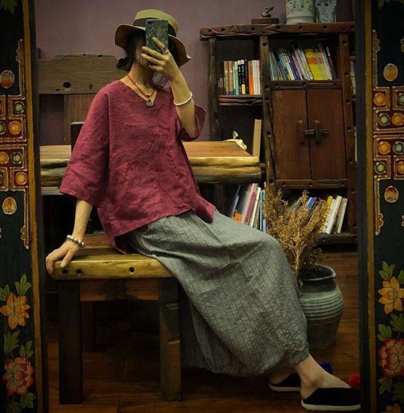 

2019 luogu clay comfortable linen v-neck 1asymmetric hand stitched loose blouse 1335vip0, White