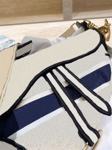 

2020 luxury designer gallliano women fashion saddle handbags letter embroidery big size shoulder bags