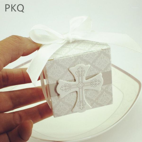 

100pcs cross design mini white paper candy box wedding favor kid gift box event decoration wrapping1