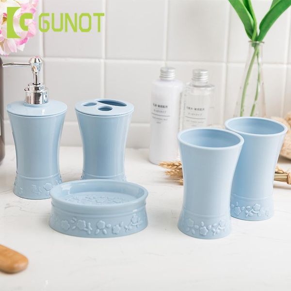 

gunot 5pcs/set bathroom set creative carved toothbrush holder/dispenser/mouth cup/soap dish plastic bathroom accessories sets