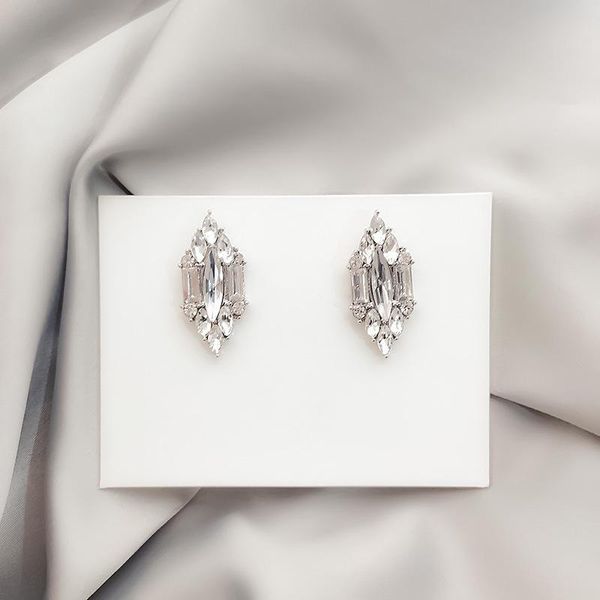 

dangle & chandelier dominated 2021 fashion style delicate shiny geometric crystal temperament contracted women drop earrings joker jewelry, Silver