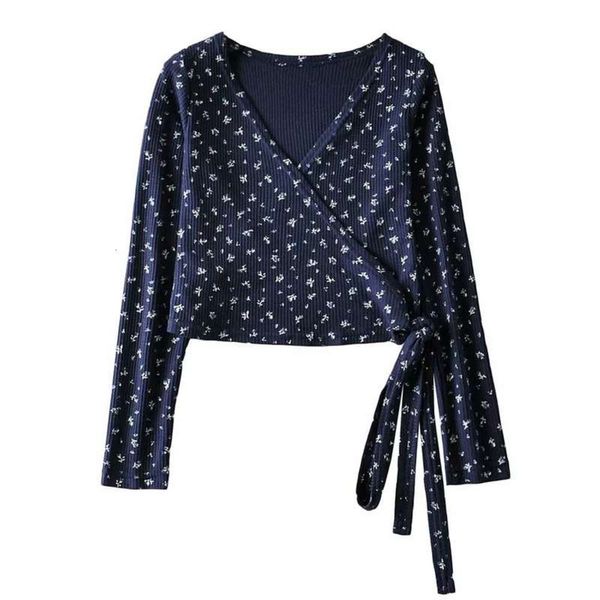 

wrap autumn floral wind around 2020 lace up v-neck long sleeve t-shirt for women with slim high waist, Black;gray