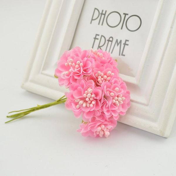 

6 шт. шелковые гвоздики stamen искусственный цветочный букет для дома свадьба decora diy венок подарочная коробка аксессуары поддельных цвет