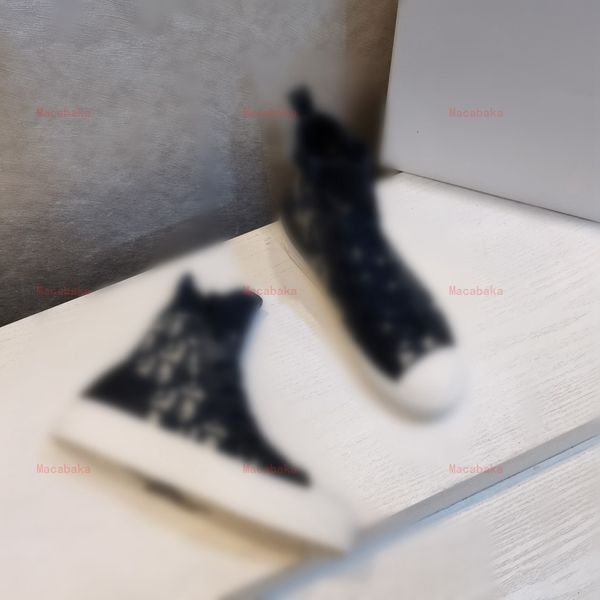 

new colour fashion women's low-casual shoes lates cloudbust thunder lace-up sneakers luxehigh-women's shoes size 34-41, Black