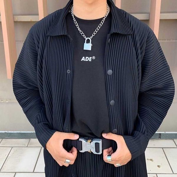 

men's casual shirts mitsuya cardigan lapel buckle pleated base jacket ins japanese and korean style versatile loose shirt, White;black