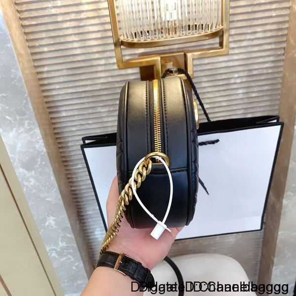 

the new ladies bucket bags woman heart-shaped small circular chain one his genuine leather handbag purses a designer shoulder bag