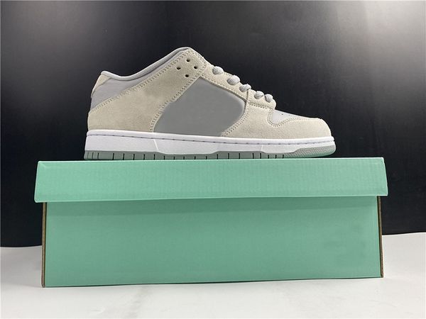 

with box 2020 mens and womens running shoes sneakers suede leather for men trainers size us5.5-12 grey color