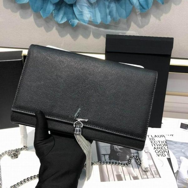 

luxury handbags classic leather leather handbags boutique hardware buckle