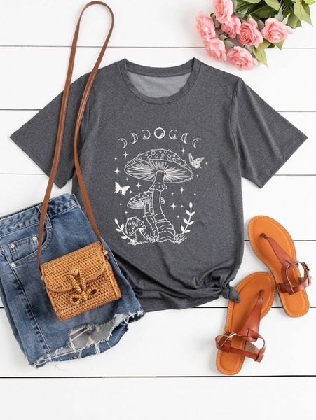 

plus moon & mushroom print tee j1ch#, Black