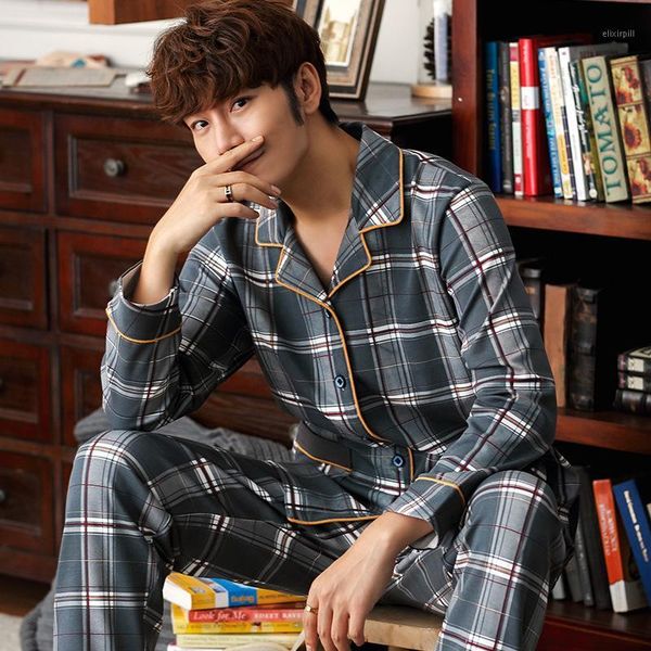 

2020 men's pajamas knitted cotton autumn pajamas men's long-sleeved trousers cardigan home service1, Black;brown