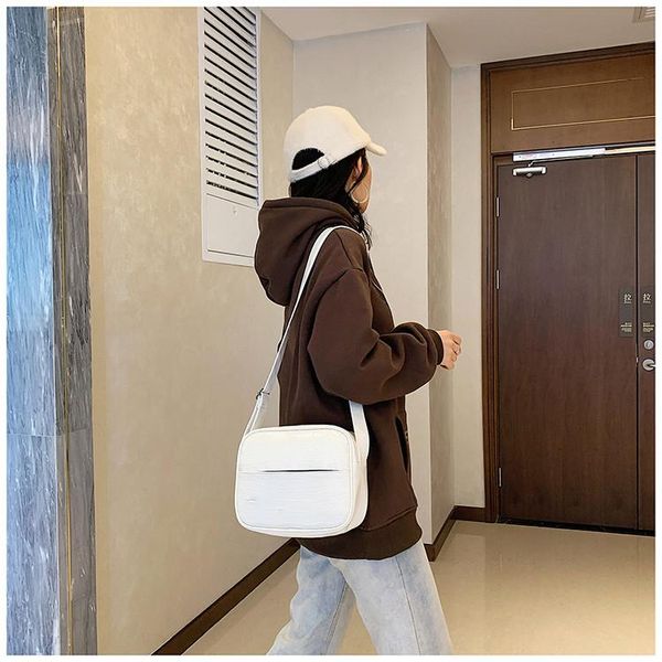 

shoulder bags fashion brand bag arrival sport mini simple purses with smooth zipper pocket