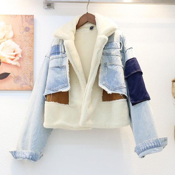 

2021 winter thick warm splicing lambswool liner denim jacket women extra short outerwear loose fashion jeans jacket coat female, Black;brown