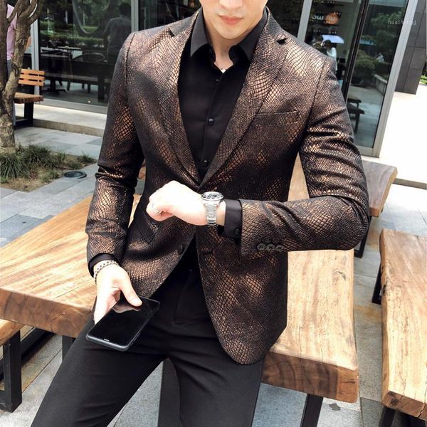 

2020 5xl blazer fashion mature men's banquet retro wedding party stage single breasted loose casual men's blazer1, White;black