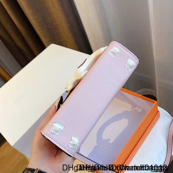 

design 2020 designer new women's leather handbag fashion shoulder bag