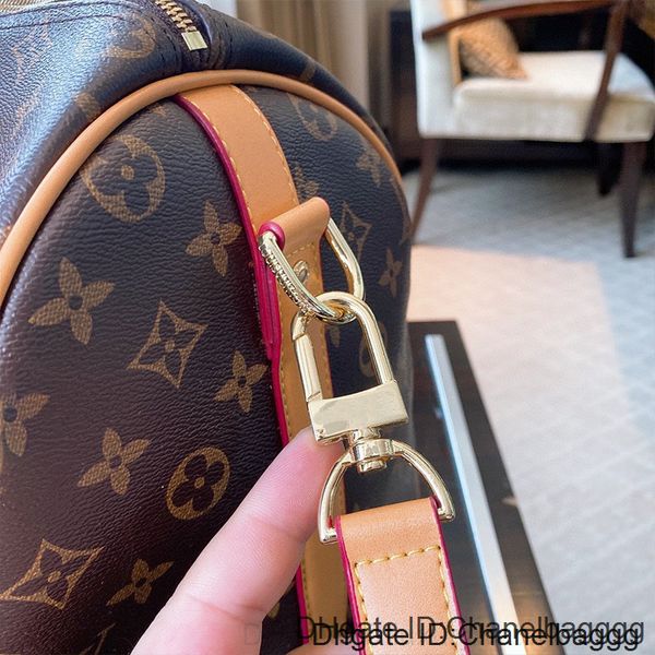 

2020 fashion travel women casual handbags sale high capacity handbagswomen bags totes cartoon brown pillow bag size 35cm type2