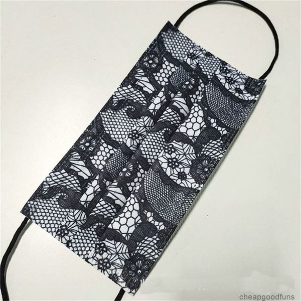 

uy1n6fashion 10pcs retail packae lace disposable print black face masks non-woven anti-dust mask 3 layer activated carbon protective 4xju 4