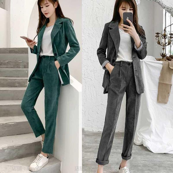 

2019 autumn and winter fashion casual english style suit suit corduroy small jacket women's two-piece1, White;black