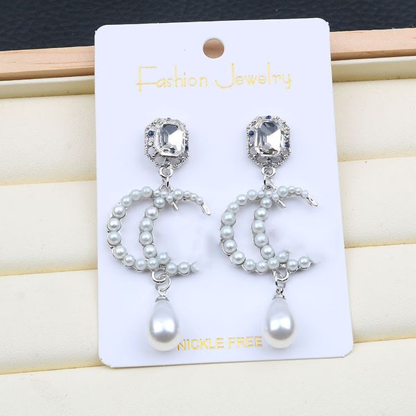 

s925 silver needle creative retro personality earrings letter temperament celebrity versatile pearl long earrings wholesale, Golden;silver