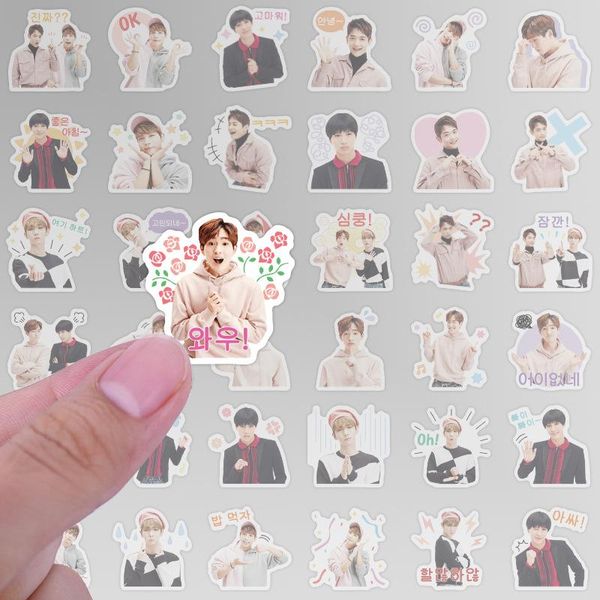 

40 шт. корея мужская команда shinee наклейки дневник handmade клейкой бумаги наклейки хлопьев скрапбукинга pegatinas канцелярские наклейки j