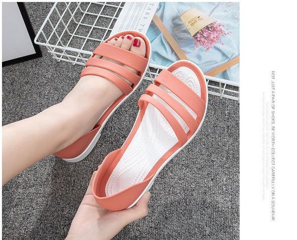

2021 summer new style sandals women flat beach shoes seaside plastic sandals fashion crystal jelly shoes women summer, Black