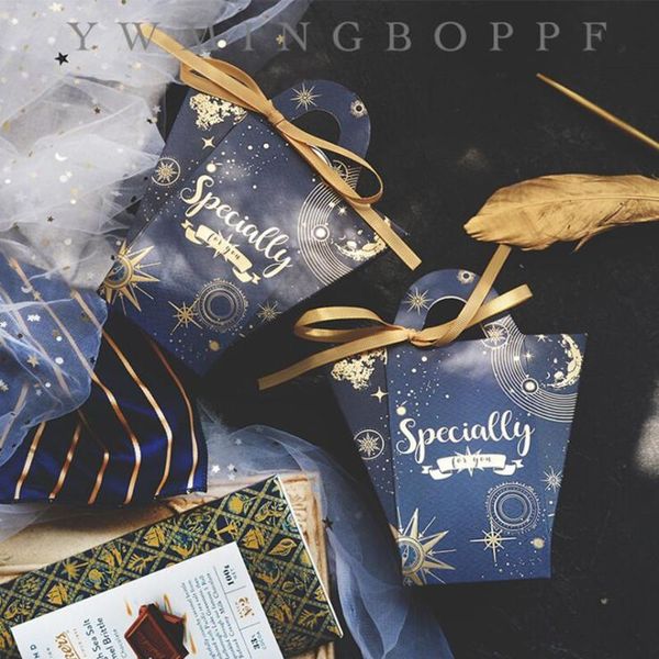 

6x6x13.7cm10pcs новый diy мода маленький размер свадебная конфета подарочная коробка использование 230g белая бумага карта китай стиль для к