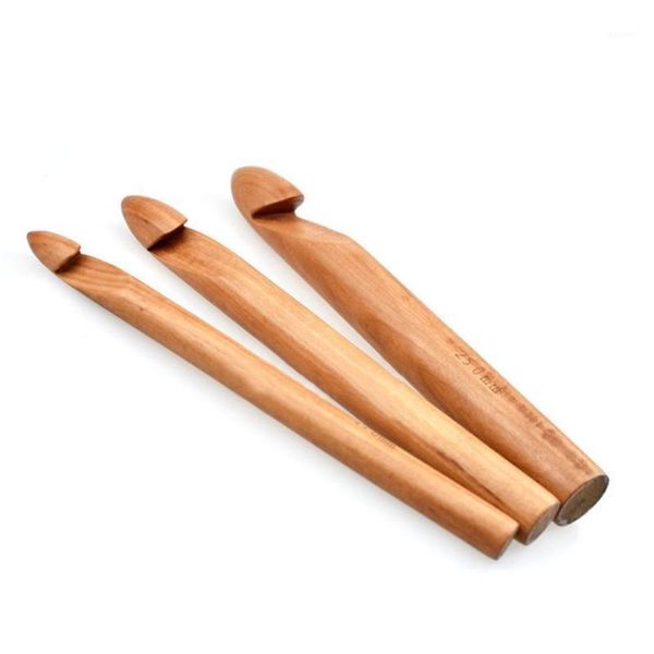 

15/20/25mm wooden crochet hooks knitting needles sewing tool diy scarf knitting accessories1, Black