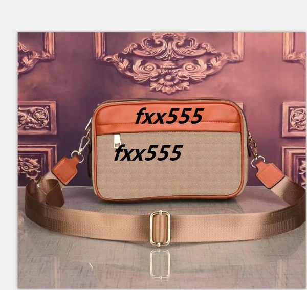 

2fashion brand shoulder bag ladies handbag carrying bag travel bag size 26x16x5x6