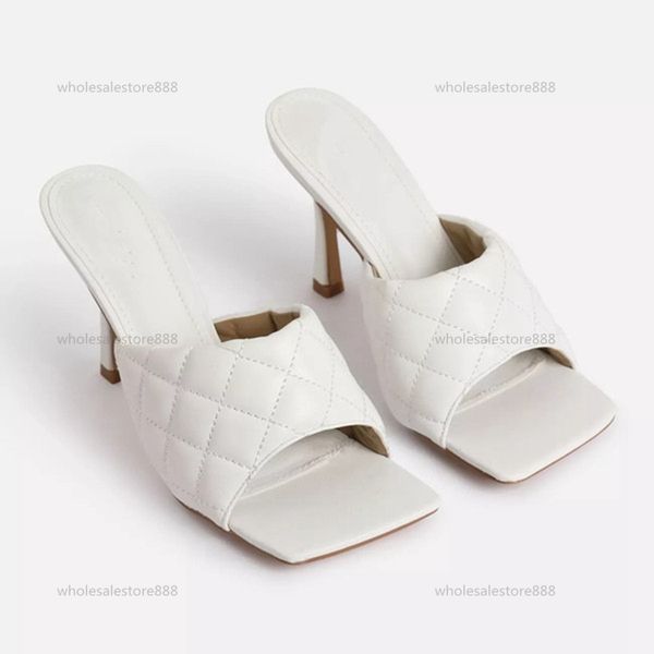 

2021summer 10 color the latest leather slippers lusso matte leather checked women shoes open-toed women flat heel sandals beach shoes, Black