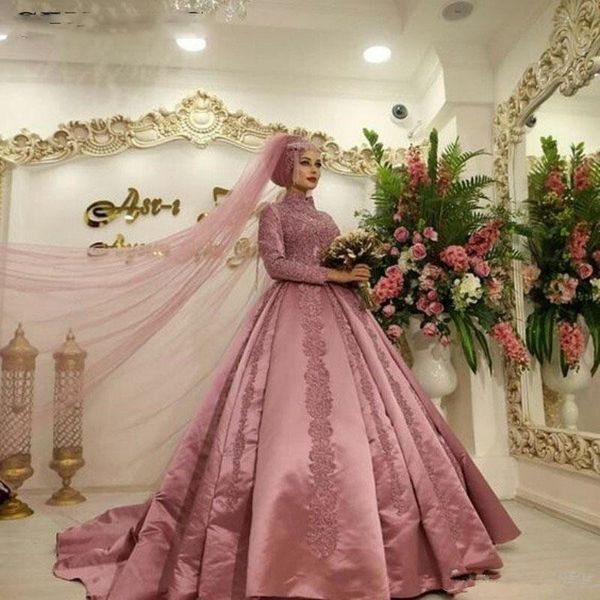 Vestidos de noiva arábicos muçulmanos islâmicos rosa com mangas compridas, vestido de esferas de pescoço alto Dubai Kaftan, vestidos de noiva árabe cetim