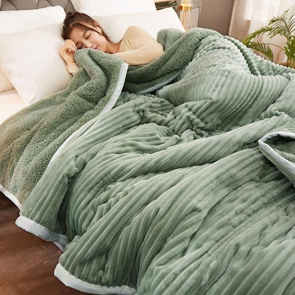 

3 layers warm soft fleece blanket bedspread on the bed sofa blanket quilts throw for bed sofa cover bedspreads plaids1
