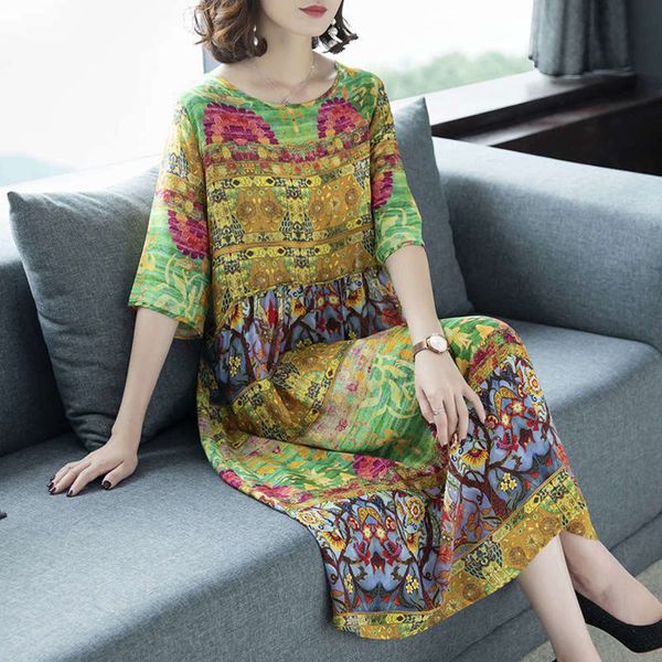 

summer 2019 women's round neck new decor silk dress, Black;gray
