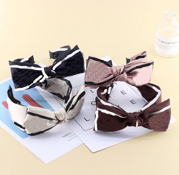 

2021 designer ins fashion c-letter women hair sticks fashion girl headbandwomen designer headbands hair accessories for women head bands, Silver