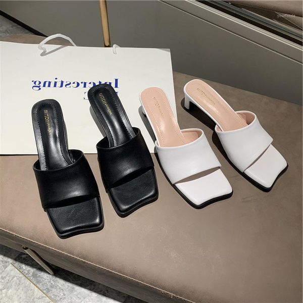 

2020 new high hell women's summer shoes one-line bread lozenge sandals slippers women wear square head open toe slippers women1, Black