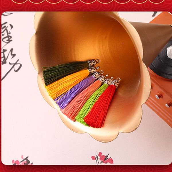 

30 шт. mini metal cap cap tassel ювелирные изделия занавес одежда декоративные аксессуары diy ключ сотовый телефон сумка бахрома отделка tas