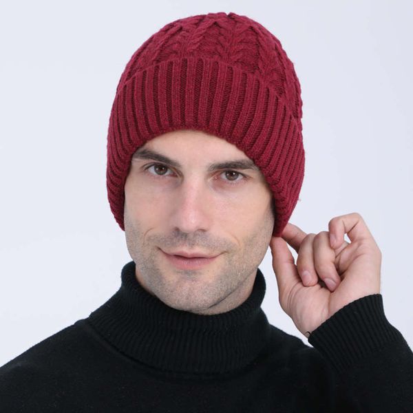 

new autumn and winter knitted warm cover cap for men, Black;green