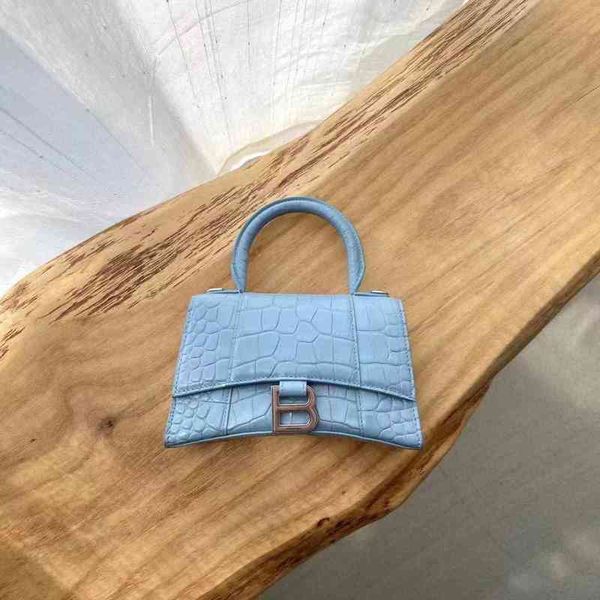 

hourglassoo italy luxury designer handbag hourgalss alligator b-button box